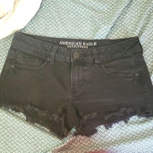 American eagle black low waisted booty shorts